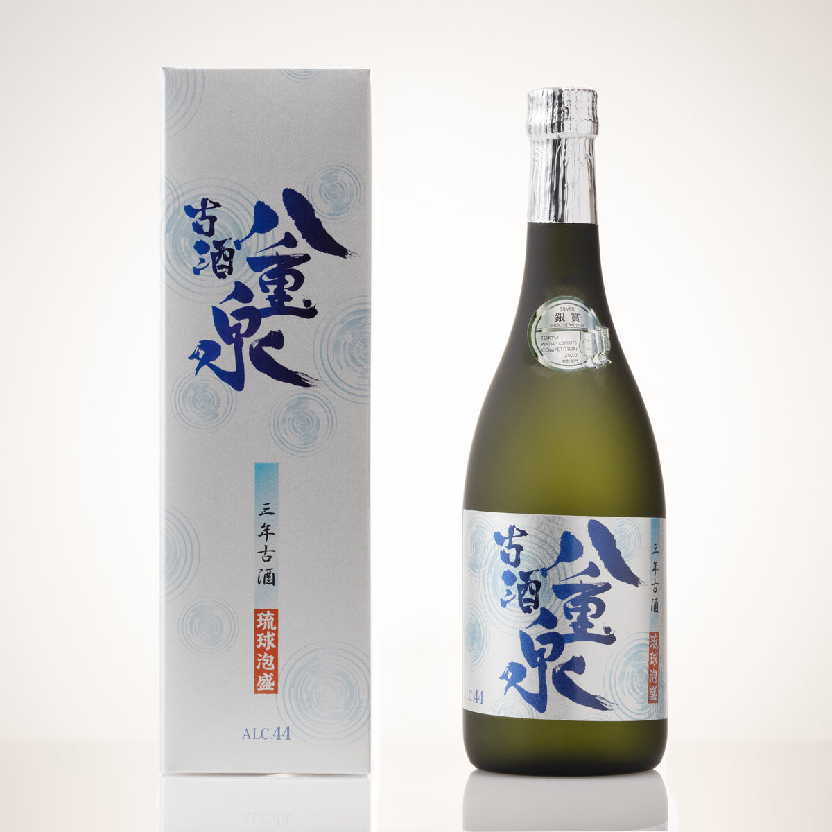古酒八重泉 44度 ❘石垣島に伝わる製法で造り上げるこだわりの古酒